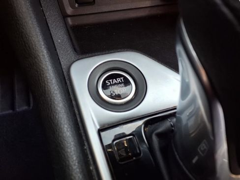 Used 2024 Nissan Sentra SV FWD image 12