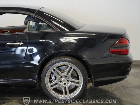 Used 2005 Mercedes-Benz SL 65 AMG image 20