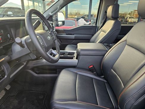 Certified 2025 Ford F350 Lariat w/ Black Appearance Package image 15