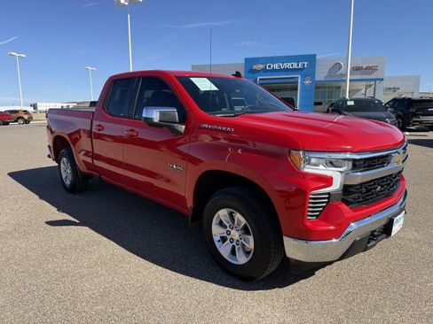 Used 2022 Chevrolet Silverado 1500 LT w/ Texas Edition Plus image 11