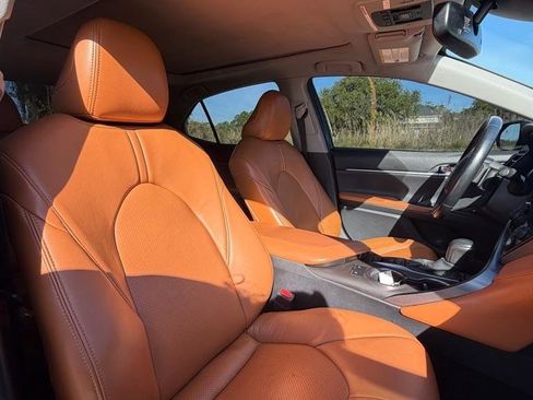 Used 2021 Toyota Camry XSE image 14