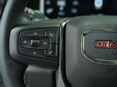 New 2026 GMC Sierra 1500 AT4 w/ AT4 Premium Package AWD/4WD image 33