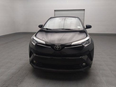 Used 2018 Toyota C-HR XLE image 15