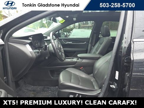 Used 2021 Cadillac XT5 Premium Luxury image 9