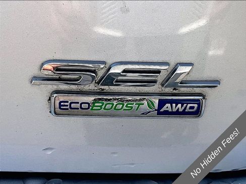 Used 2018 Ford Edge SEL w/ Equipment Group 201A AWD/4WD image 8