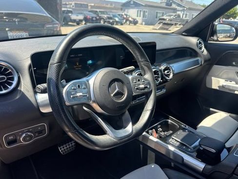 Used 2021 Mercedes-Benz GLB 250 image 10