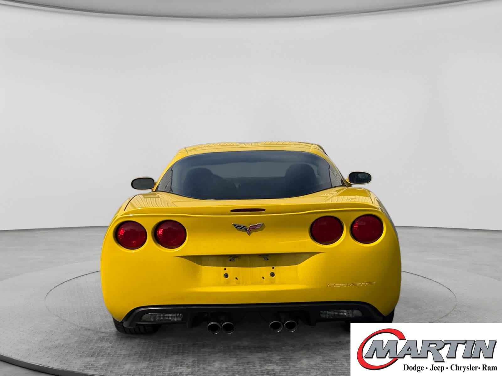 Used 2013 Chevrolet Corvette Coupe RWD image 6