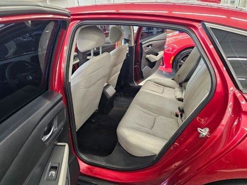 Used 2024 Honda Accord EX image 9