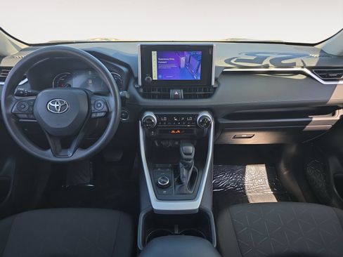 Certified 2025 Toyota RAV4 XLE AWD/4WD image 10