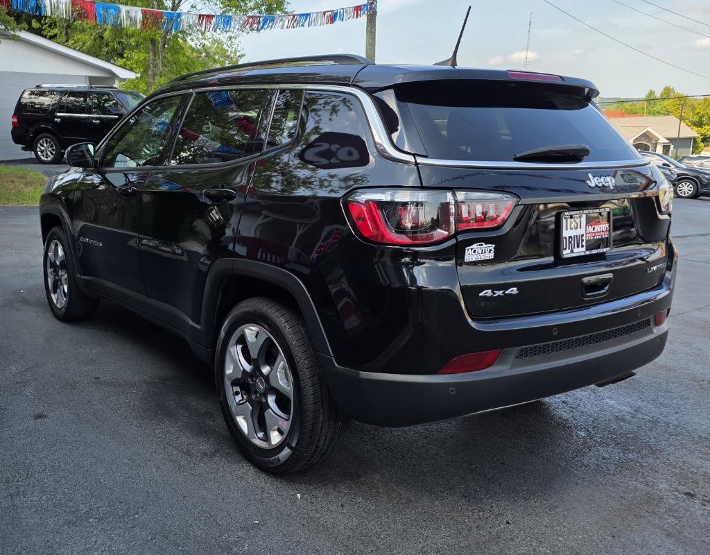 Used 2021 Jeep Compass Limited w/ Elite Interior Group AWD/4WD image 4