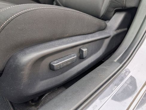 Used 2019 Honda Civic EX image 10