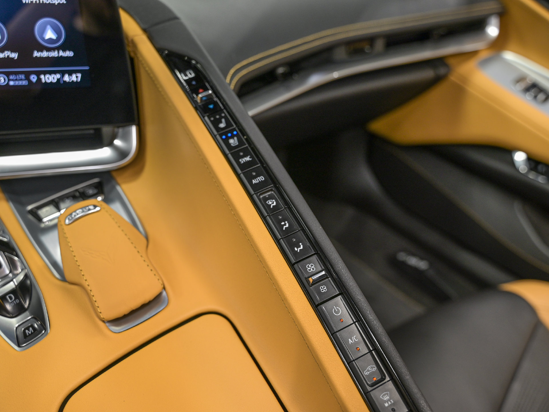 Used 2022 Chevrolet Corvette Stingray Preferred Conv w/ Z51 Performance Package RWD image 22