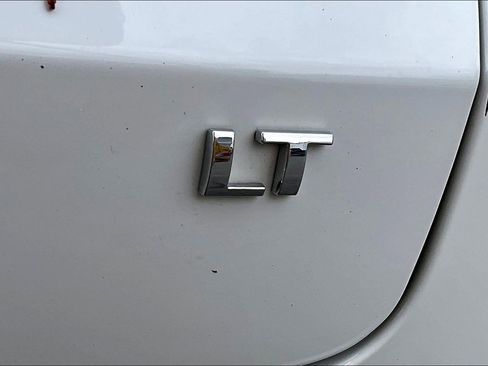 Used 2025 Chevrolet TrailBlazer LT AWD/4WD image 15