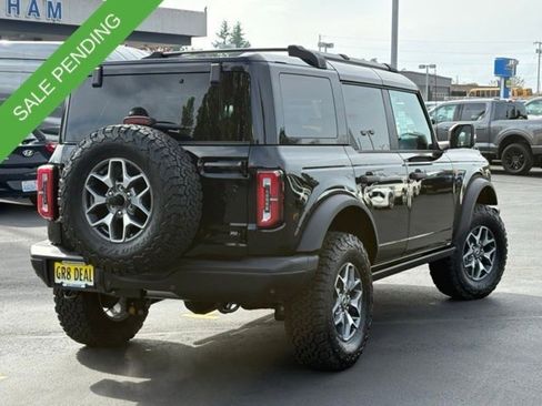 New 2025 Ford Bronco Badlands image 5
