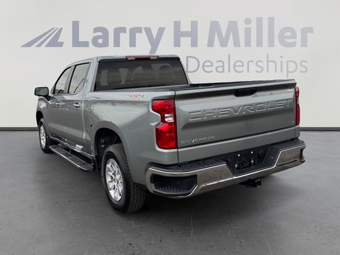 Used 2025 Chevrolet Silverado 1500 LT image 3