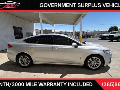 Used 2019 Ford Fusion SE FWD image 5