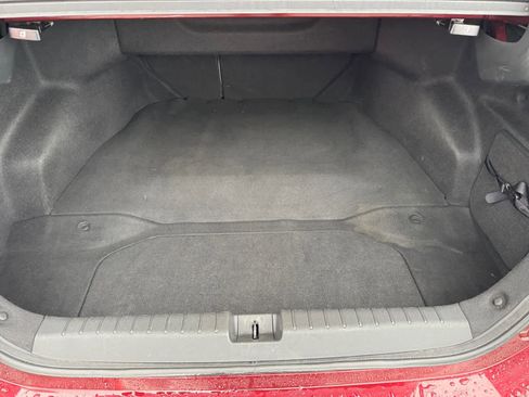 Used 2018 Honda Clarity Touring image 11