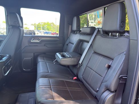 New 2026 Chevrolet Silverado 2500 High Country w/ Midnight Edition AWD/4WD image 13