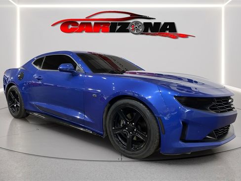 Used 2019 Chevrolet Camaro LT image 2