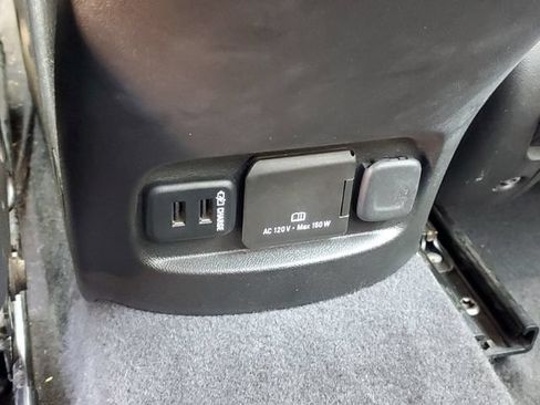 Used 2016 Chevrolet Malibu LT w/ Leather Package FWD image 32