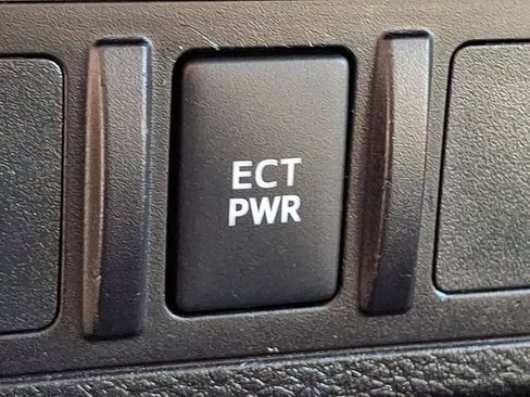 Used 2022 Toyota Tacoma SR RWD image 25