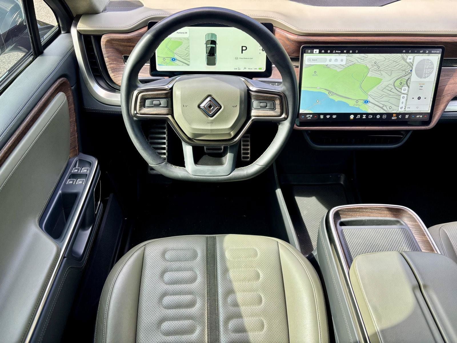 Used 2022 Rivian R1T Adventure AWD/4WD image 2