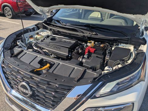 Certified 2023 Nissan Rogue SL w/ SL Premium Package FWD image 45