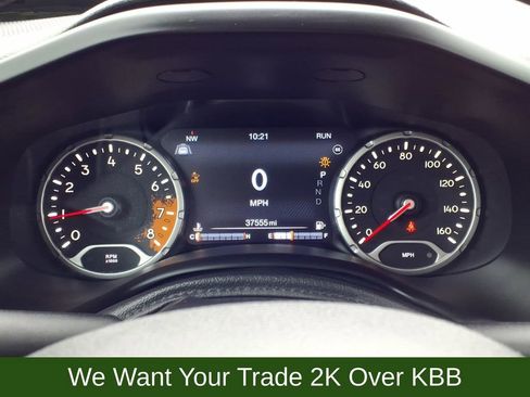 Used 2018 Jeep Renegade Limited w/ UConnect 8.4 Nav Group AWD/4WD image 17