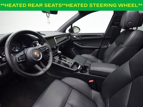 Used 2022 Porsche Macan Base AWD image 10