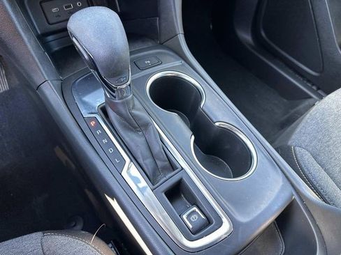 Used 2024 Chevrolet Equinox LT w/ LPO, Floor Liner Package image 27