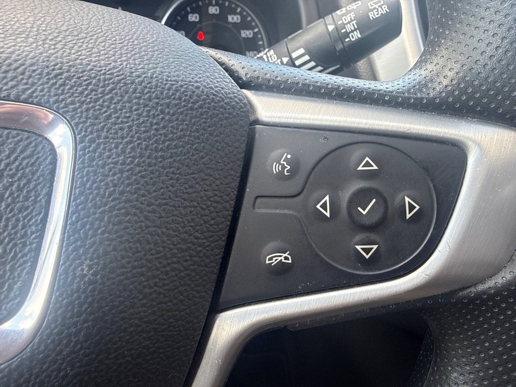 Used 2022 GMC Terrain SLE w/ Driver Convenience Package FWD image 23