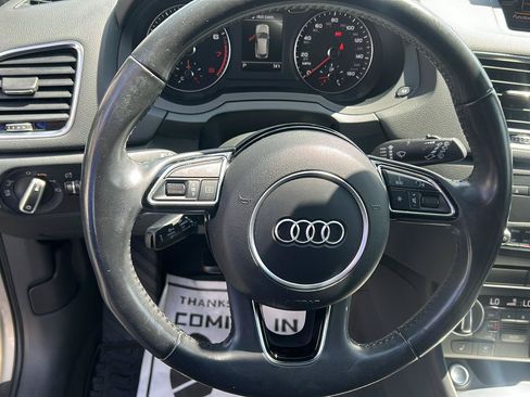 Used 2017 Audi Q3 2.0T Premium Plus w/ Premium Plus Package FWD image 16