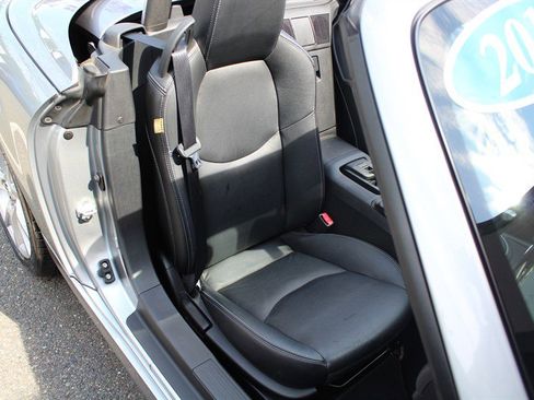 Used 2013 MAZDA MX-5 Miata Grand Touring w/ Premium Pkg image 24