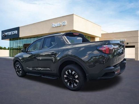 Certified 2025 Hyundai Santa Cruz SEL FWD image 6