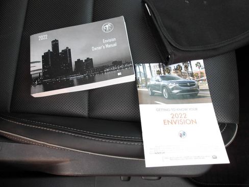 Used 2022 Buick Envision Essence w/ Safety Package FWD image 30