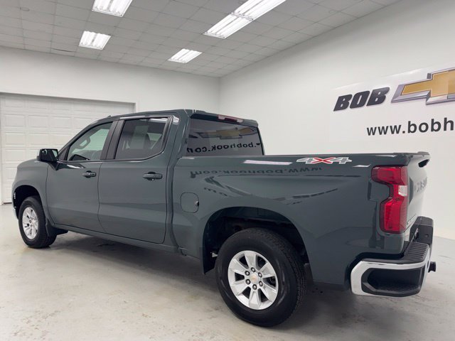 Used 2025 Chevrolet Silverado 1500 LT AWD/4WD image 7