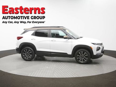 Used 2021 Chevrolet TrailBlazer ACTIV w/ Driver Confidence Package AWD/4WD image 42