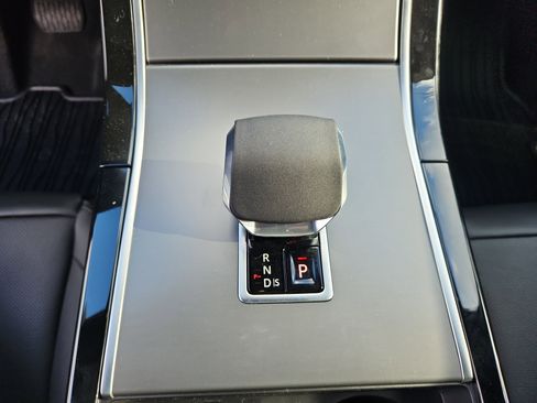 New 2026 Land Rover Range Rover Velar S image 16