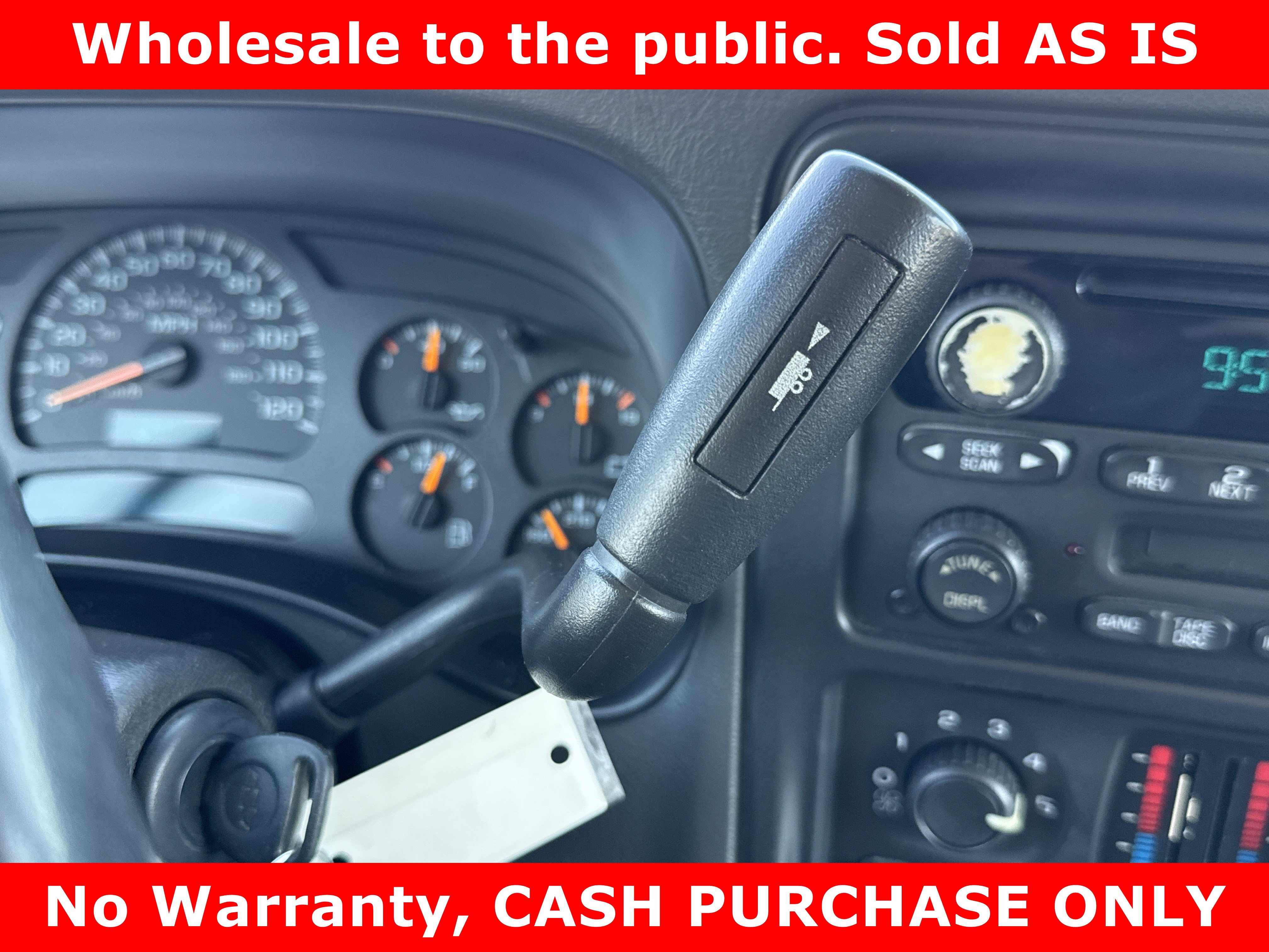 Used 2004 Chevrolet Suburban LS w/ Preferred Equipment Group RWD image 19