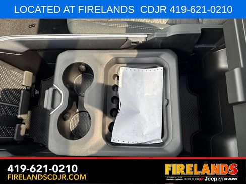 New 2026 RAM 1500 4x4 Crew Cab image 24