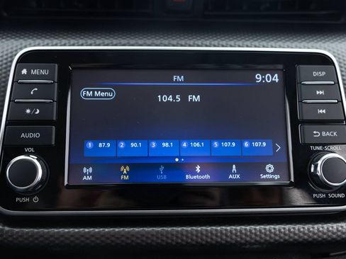 Used 2020 Nissan Kicks S FWD image 32