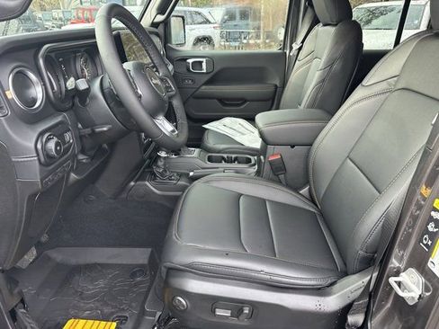 New 2026 Jeep Wrangler Sahara image 9