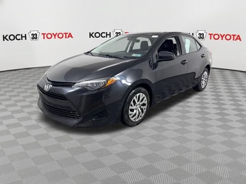 Used 2019 Toyota Corolla LE FWD image 3