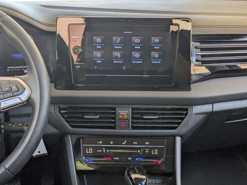 Used 2025 Volkswagen Jetta S FWD image 25