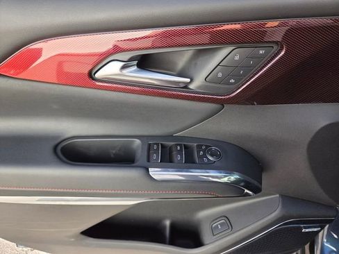 New 2026 Chevrolet Traverse RS w/ LPO, Floor Liner Package image 9