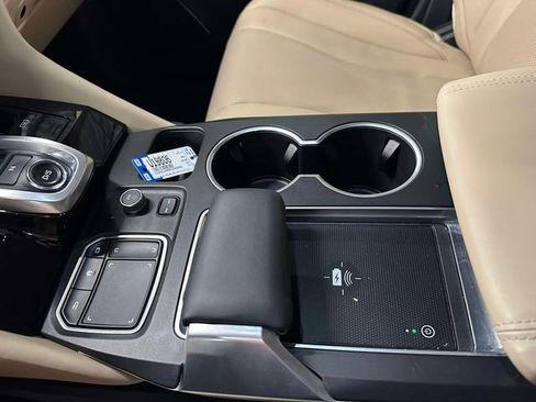 Used 2023 Acura MDX SH-AWD w/ Technology Package image 28