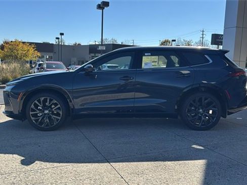 New 2025 Toyota Crown Signia image 8