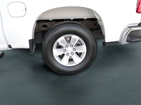 Used 2021 Chevrolet Silverado 1500 LT RWD image 9