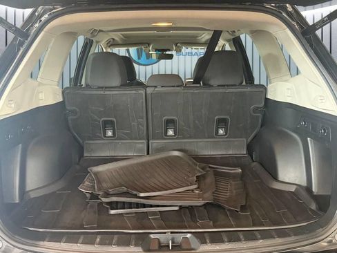 Used 2020 Subaru Forester Premium AWD/4WD image 9