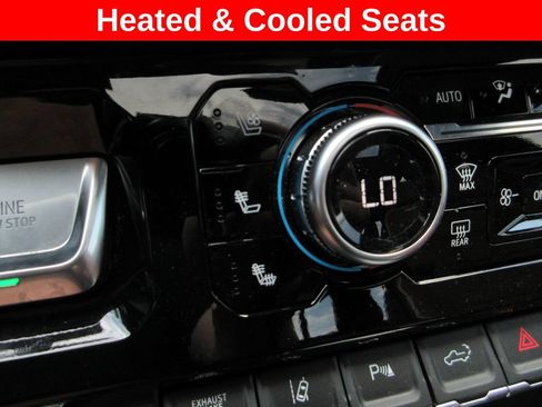 Used 2024 GMC Sierra 2500 Denali Ultimate AWD/4WD image 22